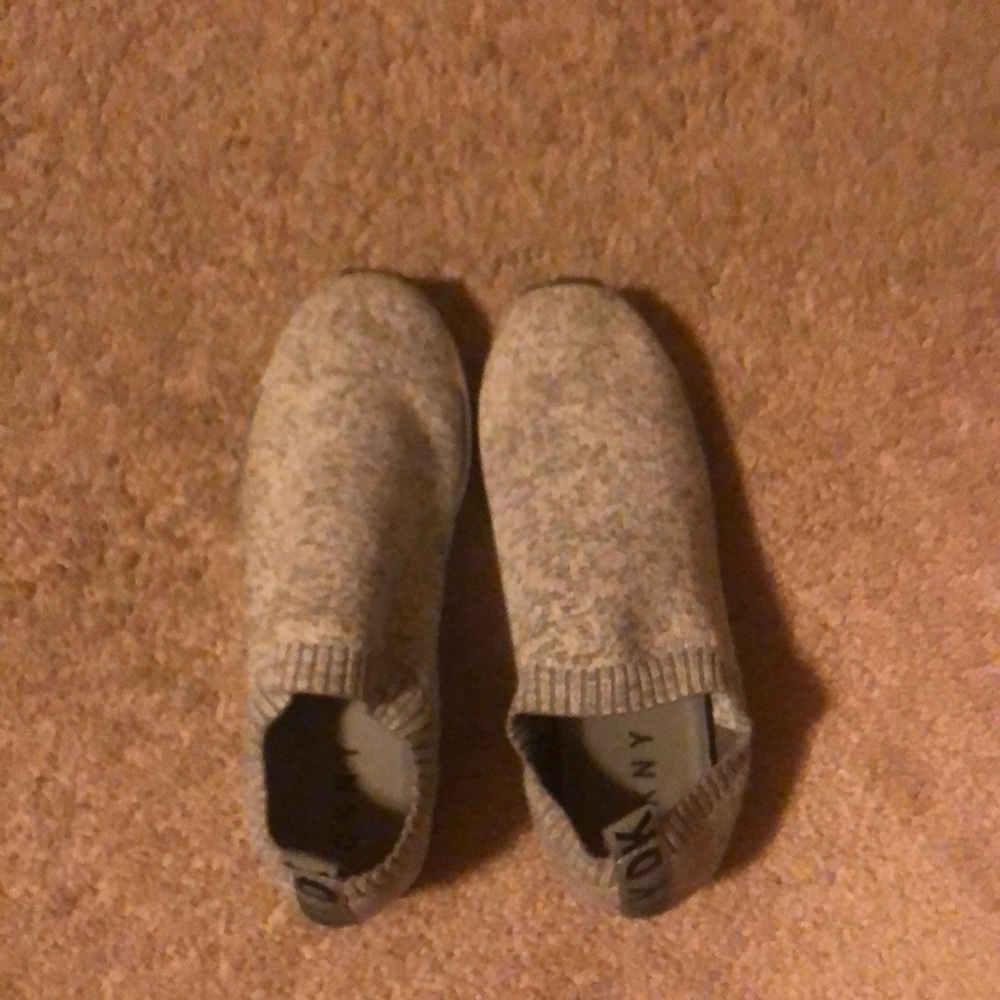 Gym shoes